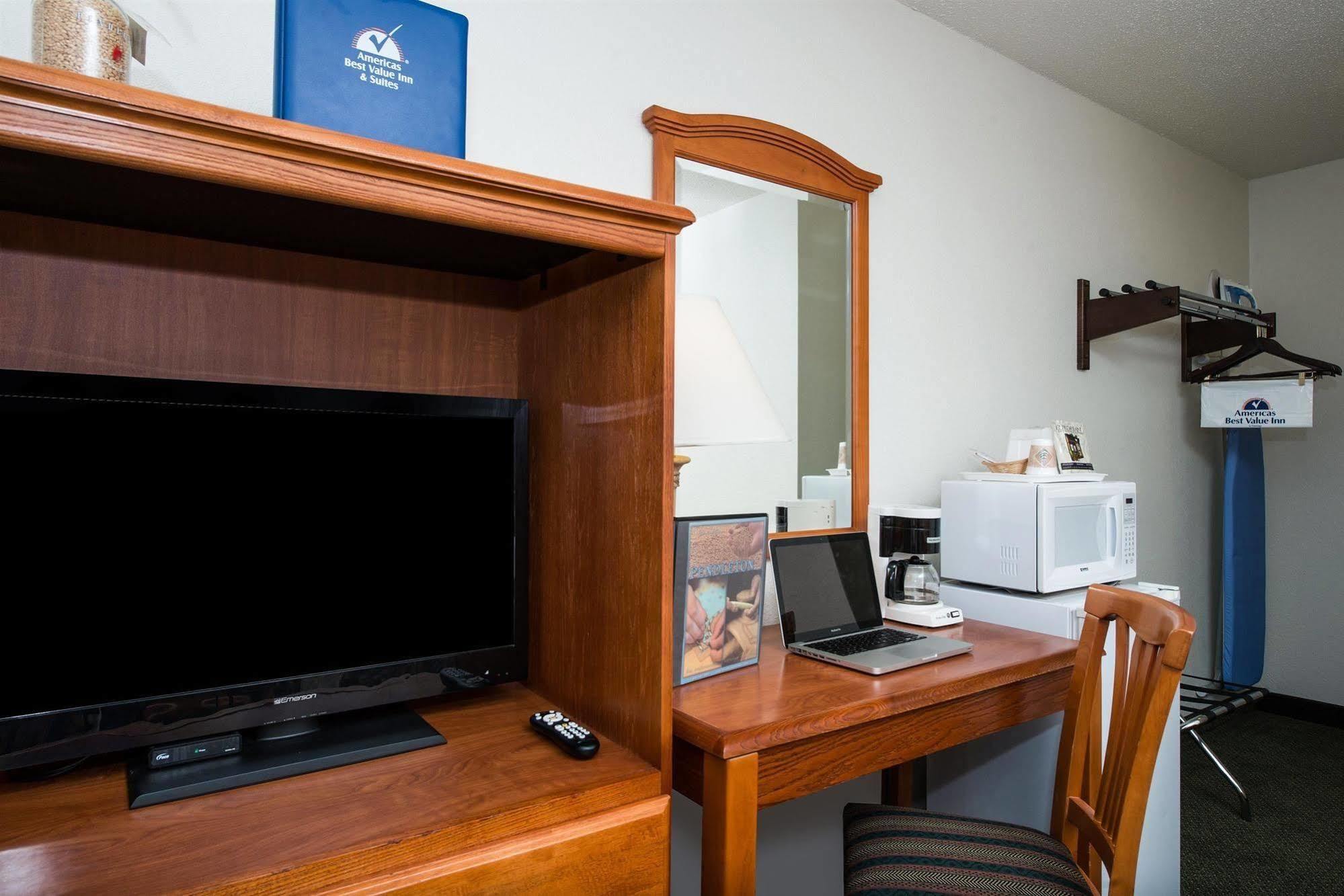 Americas Best Value Inn - Pendleton Eksteriør bilde